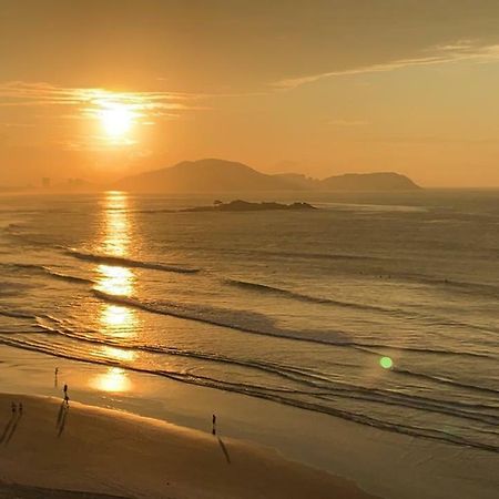Apto Guaruja De Frente Para O Mar - Praia Asturias ภายนอก รูปภาพ